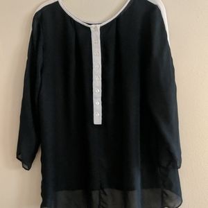 3/$10 Sale! The Limited black top